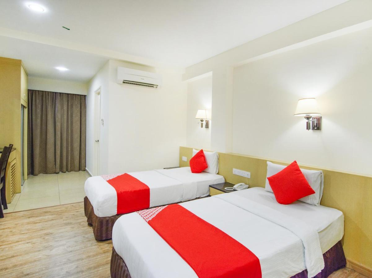 Oyo 371 Grand Eastern Hotel コタキナバル エクステリア 写真