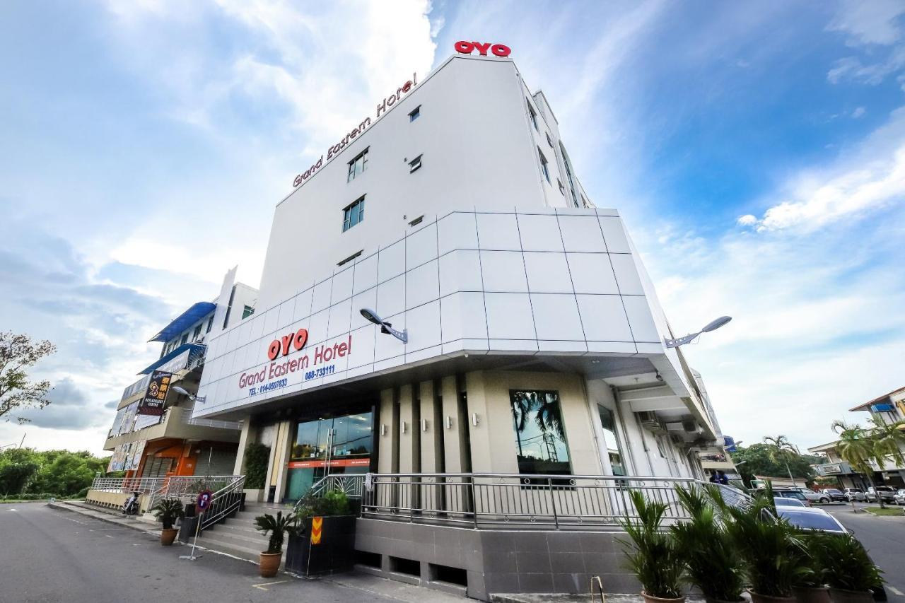 Oyo 371 Grand Eastern Hotel コタキナバル エクステリア 写真