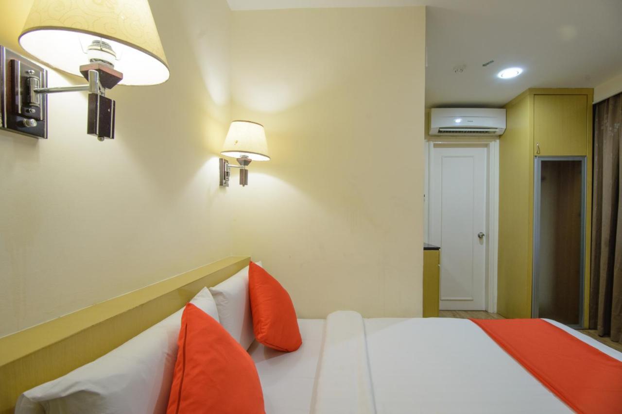Oyo 371 Grand Eastern Hotel コタキナバル エクステリア 写真
