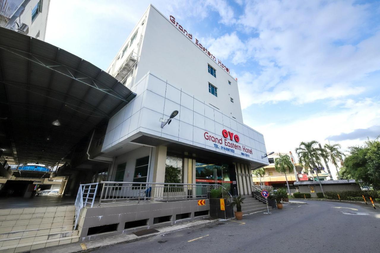 Oyo 371 Grand Eastern Hotel コタキナバル エクステリア 写真