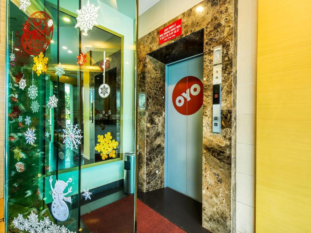 Oyo 371 Grand Eastern Hotel コタキナバル エクステリア 写真